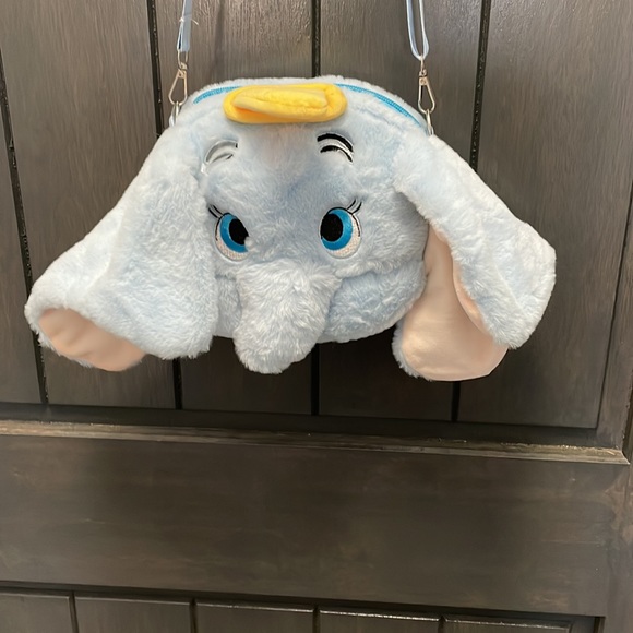 Dumbo The flying elephant. - Picture 3 of 6